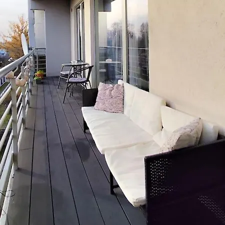 Skyview Retreat Апартаменты *